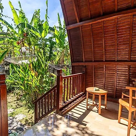 Incredible Deluxe Room Near Kutampi Beach