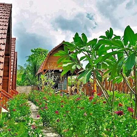Incredible Deluxe Room Near Kutampi Beach