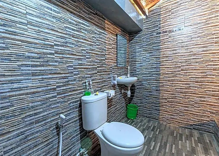 Incredible Deluxe Near Kutampi Batununggul